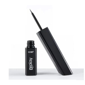 Delineador line 4ever plumón tono Black Magic 3ml Cyzone